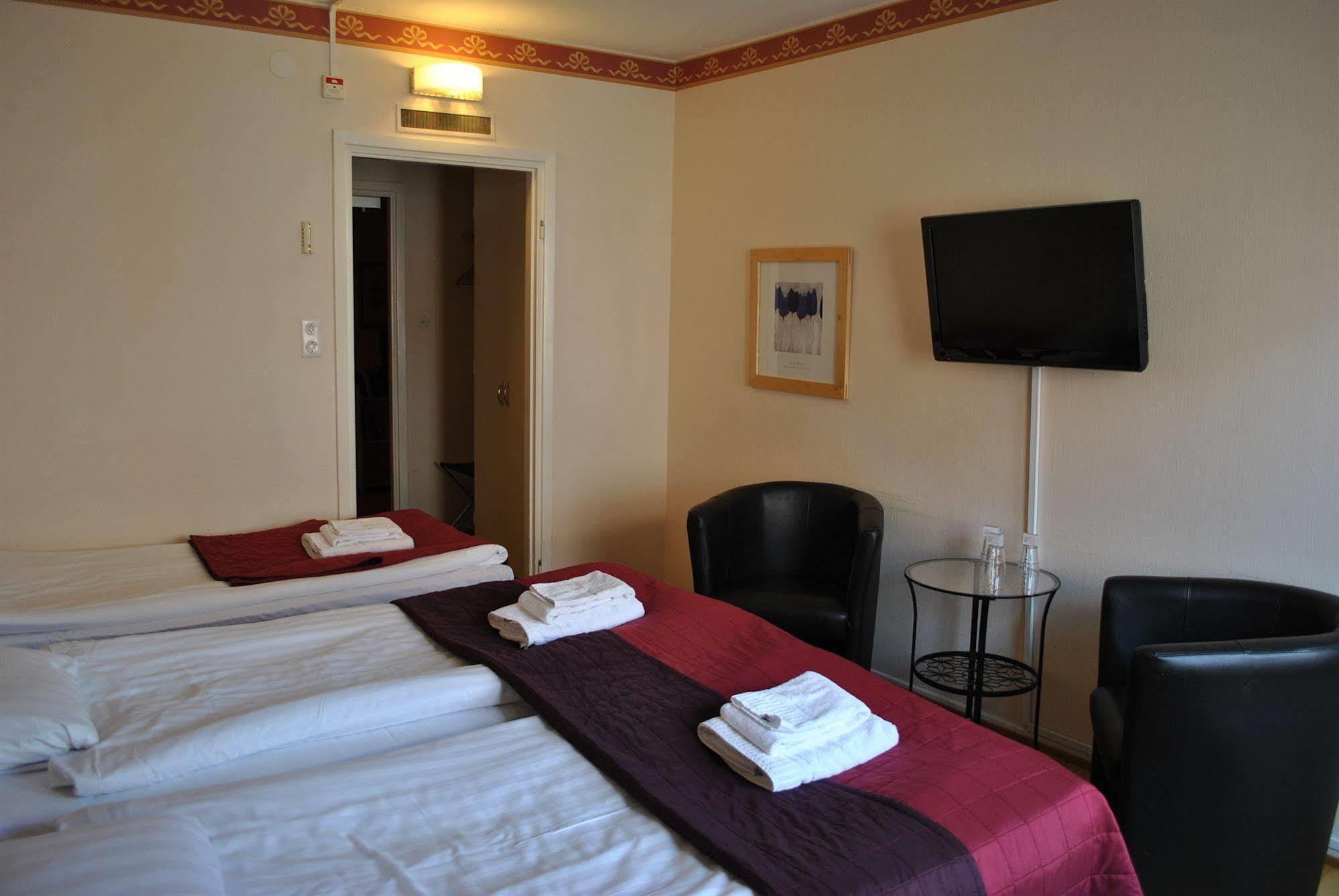 Solsta Hotell Karlstad Bagian luar foto